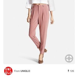 Uniqlo Pants - Uniqlos draped jogger dress pant Uniqlo Pants - Uniqlos draped jogger dress pant